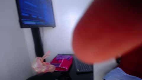 Snapshot of nikkenyx chatting on February 21, 1:00 pm Nikkenyx online show from February 21, 1:00 pm