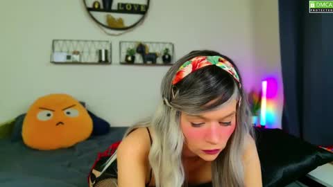 Kitty Chatte online show from December 15, 8:36 pm