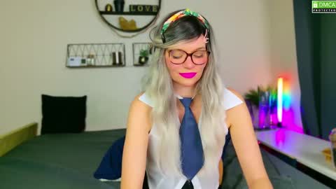 Kitty Chatte online show from December 6, 8:39 pm