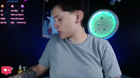 Nikky online show from May 24, 12:59 pm