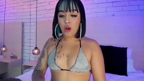 Nikky Dean online show from September 30, 3:34 am