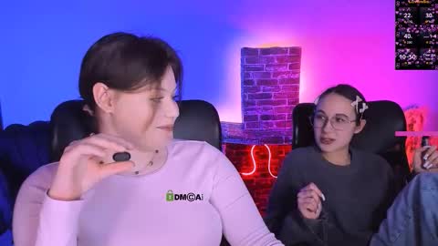 Little Niko  Help me reach my goals online show from February 1, 8:51 pm