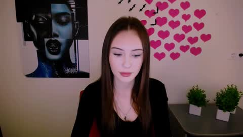 Snapshot of nikonara_ chatting on December 21, 2:04 pm nikonara_ online show from December 21, 2:04 pm