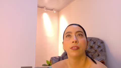  NIKY SMIT  online show from October 25, 12:02 pm