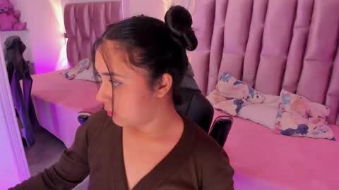 Niky Brooks online show from September 25, 12:48 pm