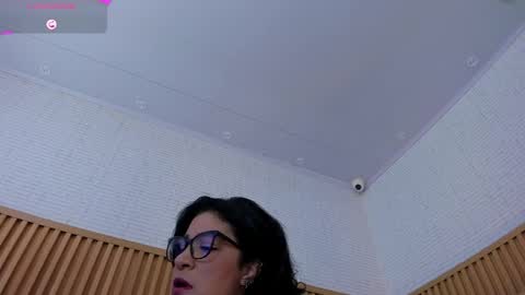   online show from May 14, 4:35 pm