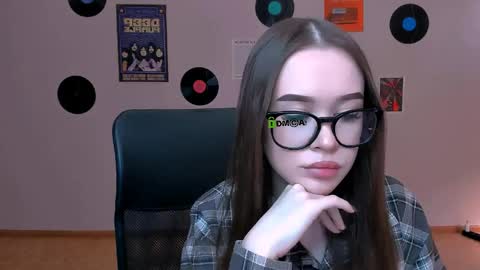 nila_eclipse online show from March 13, 9:54 am