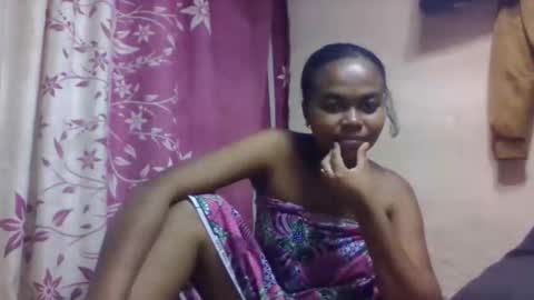 nilah online show from November 13, 7:29 am