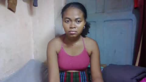 nilah online show from May 18, 6:30 am