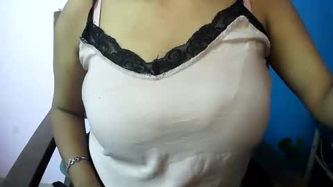 Nimarit Kaur online show from November 9, 7:15 am