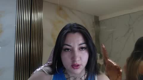 Nina online show from November 8, 10:48 pm