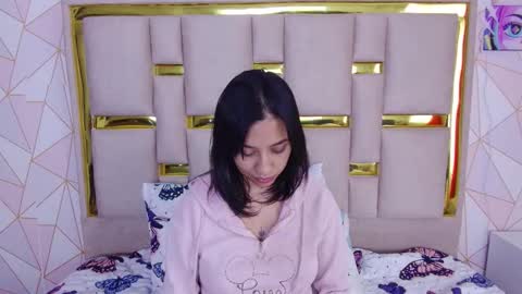 Nina Carther online show from February 18, 11:42 am