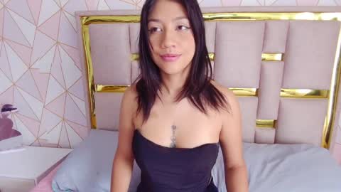 Nina Carther online show from May 18, 1:28 pm