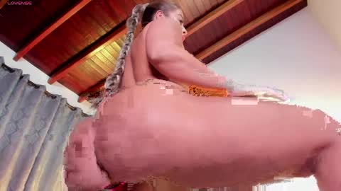 Catalina online show from April 9, 3:20 am