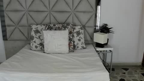  Nina  online show from September 29, 10:59 pm