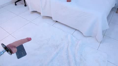 Nina online show from November 26, 5:47 pm