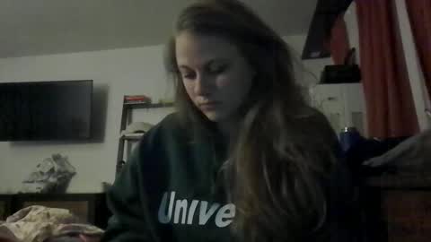 ninabeanzz online show from September 24, 3:38 am
