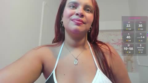 N I N A online show from March 21, 8:14 pm