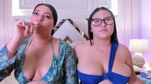 Nina online show from May 21, 9:46 pm