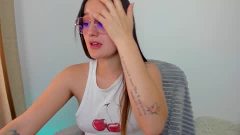 Snapshot of ninabryon1 chatting on September 10, 4:51 pm Nina online show from September 10, 4:51 pm
