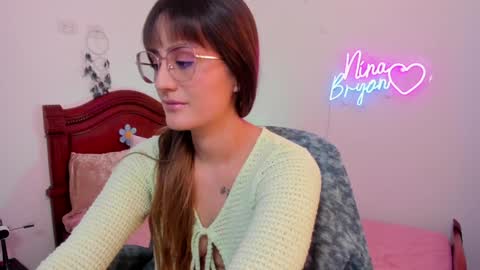 Snapshot of ninabryon1 chatting on December 4, 1:09 pm Nina online show from December 4, 1:09 pm