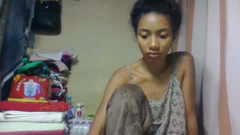 ninaeaa online show from May 13, 2:28 am