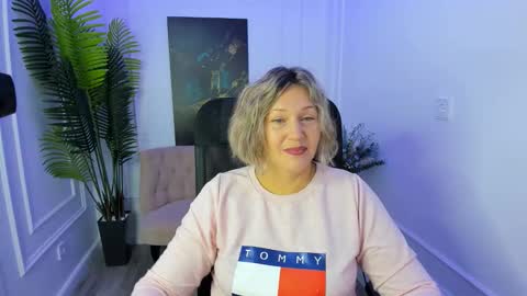 Snapshot of ninastarle chatting on September 26, 6:22 am ninastarle online show from September 26, 6:22 am