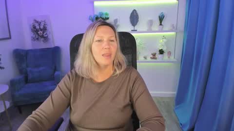 Snapshot of ninastarle chatting on September 13, 11:29 am ninastarle online show from September 13, 11:29 am
