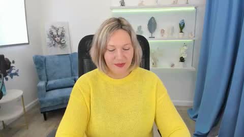 ninastarle online show from October 8, 4:50 am