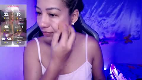 ninatinydoll1 online show from March 21, 9:03 am