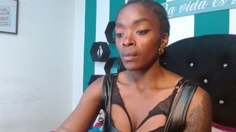 Snapshot of nirak_sf chatting on January 21, 7:17 pm Nirak online show from January 21, 7:17 pm
