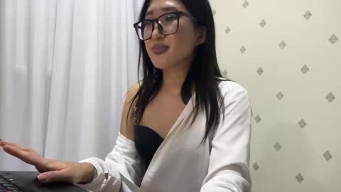 niravoid online show from September 25, 7:34 pm