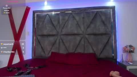 Nixie online show from October 29, 9:28 pm