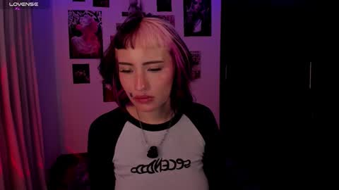 Nixxie  online show from March 27, 4:25 am