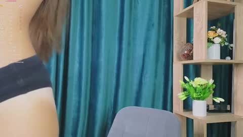 Snapshot of no_money_no_problem chatting on September 23, 1:37 am Xany online show from September 23, 1:37 am