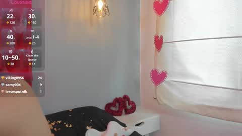 Sophy  online show from February 11, 3:18 pm