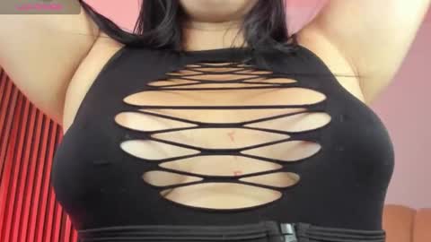 noa_perez9 online show from March 4, 5:08 pm