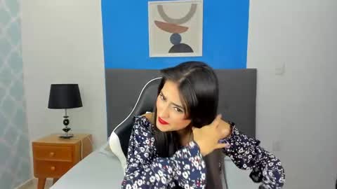 N O A A H online show from February 10, 12:08 pm