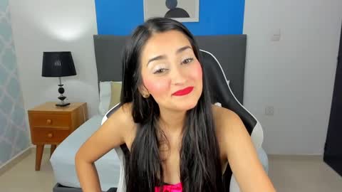 N O A A H online show from February 11, 12:36 pm