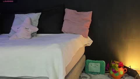 Noah  online show from January 19, 3:35 am