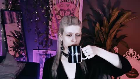 REAL name LiaDM are always open online show from May 27, 3:31 pm
