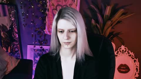 REAL name LiaDM are always open online show from April 9, 3:17 pm