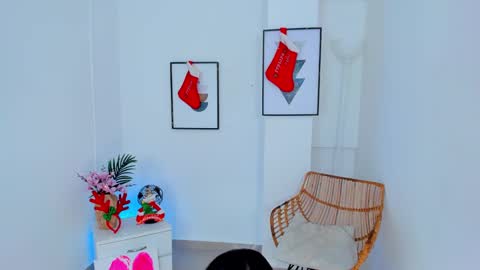 Melissa  online show from December 30, 12:09 pm