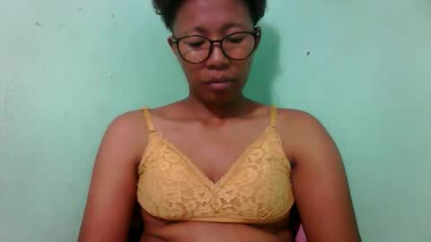 noellah online show from September 19, 8:46 am