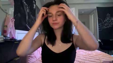 Noelle online show from May 28, 5:11 pm