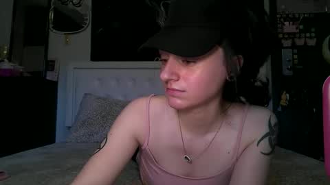 Noelle online show from March 23, 5:08 pm