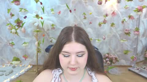 noirwhisper online show from May 13, 3:23 am