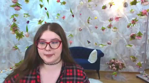 noirwhisper online show from May 2, 9:18 pm