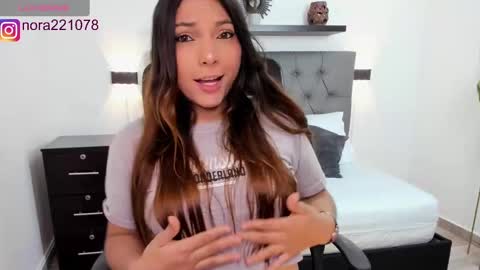 Nora online show from December 30, 2:42 am