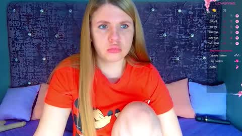 Nora online show from February 4, 6:49 am